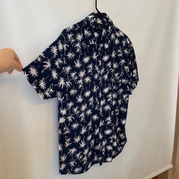 Southhouse Mens Size M Hawaiian Shirt Blue White Palm Tree Rayon Tropical Summer - Picture 7 of 9